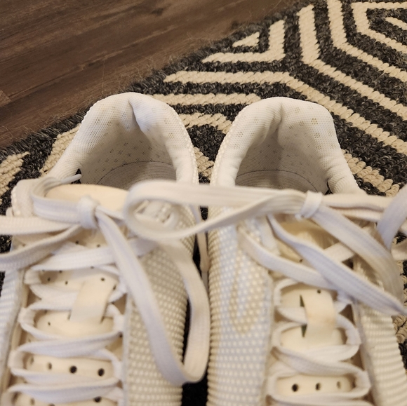 *SOLD* Nobull Trainer Plus - Picture 12 of 12